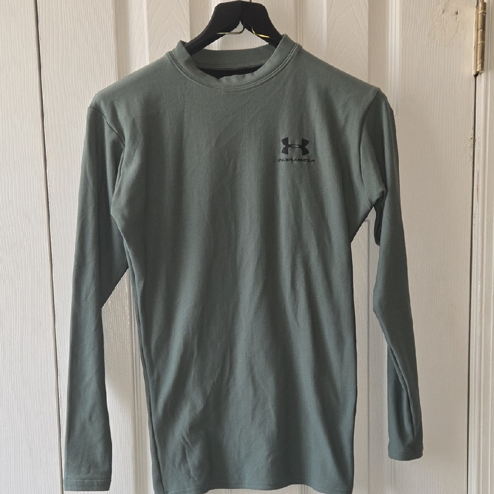 Under Armour Long Sleeve Shirt in Olive Green